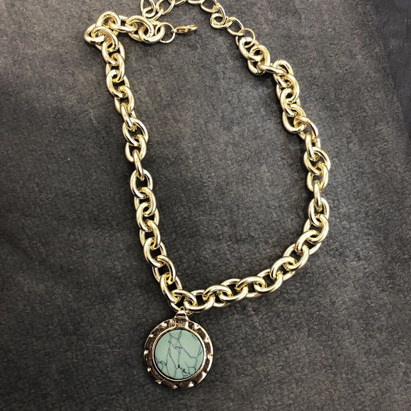 Retro Gold Marble Pendent Necklace - Picture 5 of 7